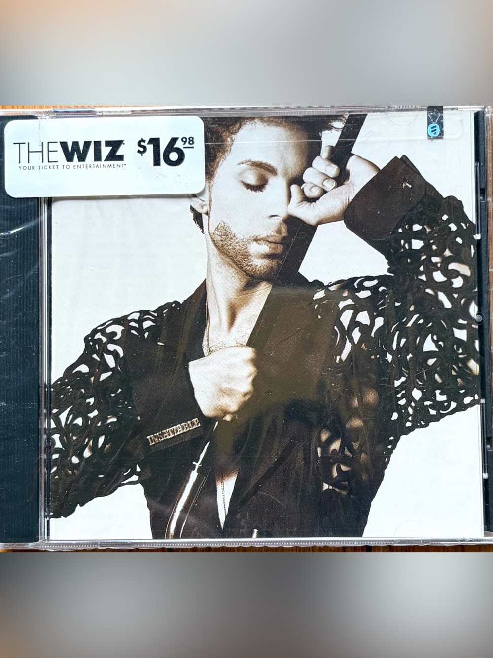 Iconic Prince - The Hits 1 CD 
VINTAGE 1993 FACTORY-SEALED 
FIRST PRESS
